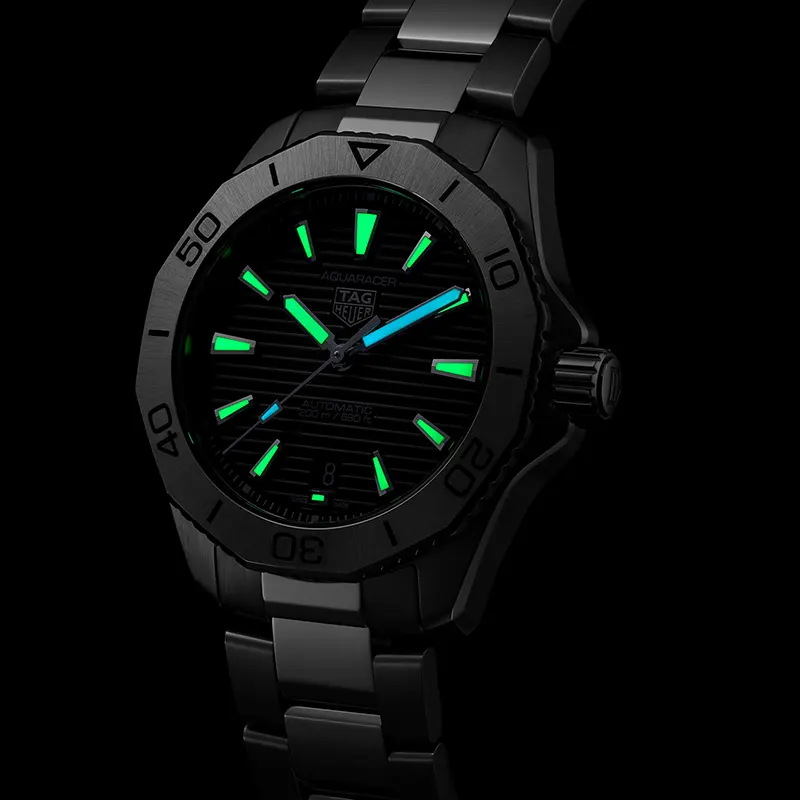 TAG Heuer Aquaracer Black Sunray Dial Professional 200 Men's Watch  WBP2110.BA0627